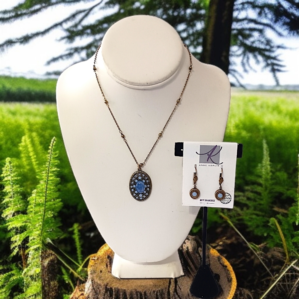 Anne Koplik‎ Designs Necklace Earrings Set Swarovski Crystal Blue Color USA Made